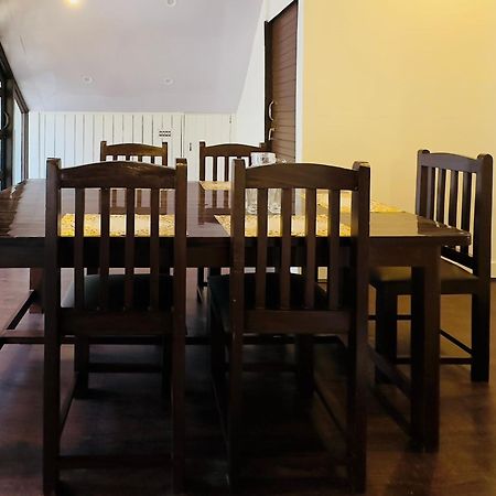 מלון Srīnagar The Chinar Retreat Hut מראה חיצוני תמונה
